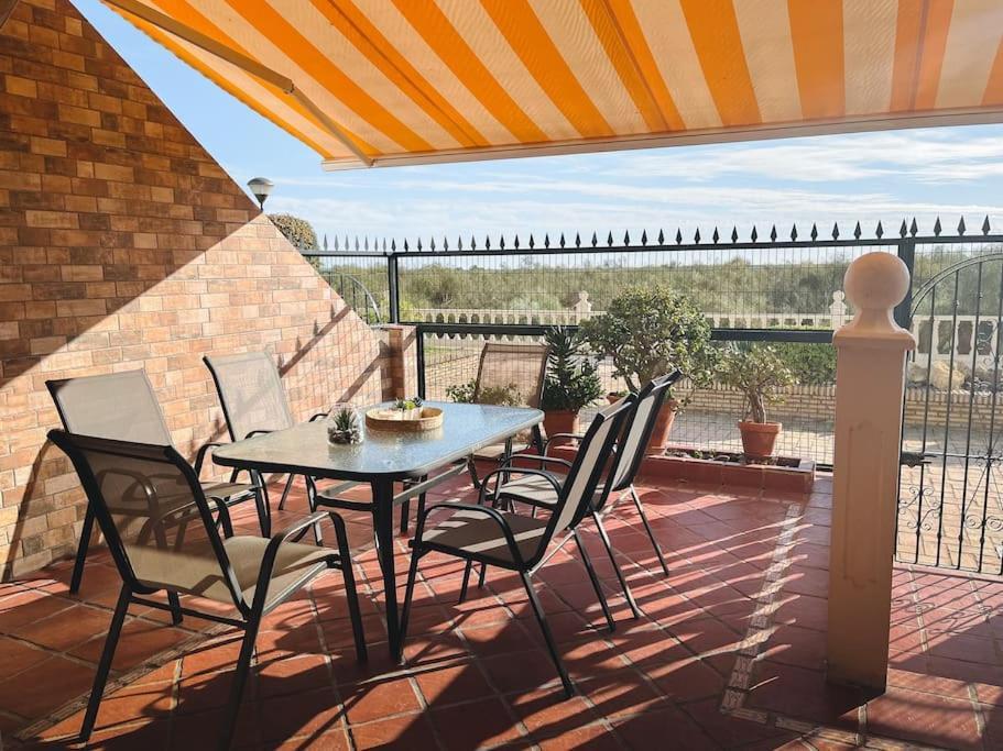 Tolles Ferienhaus Mit Sonnenterrasse Direkt Am Meer Isla Cristina Zewnętrze zdjęcie