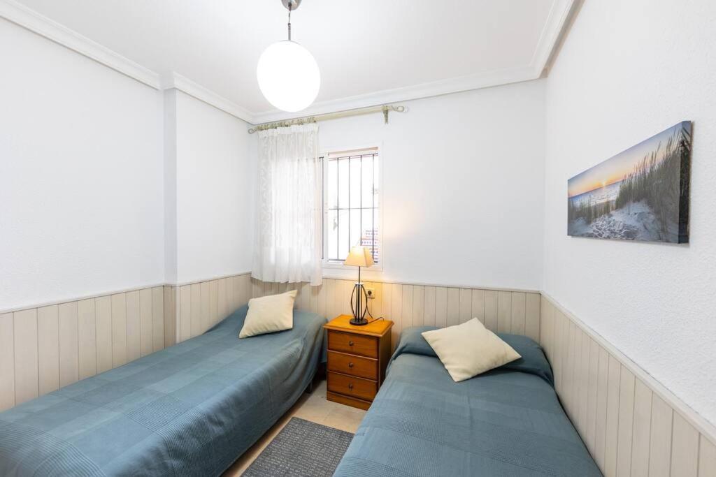 Tolles Ferienhaus Mit Sonnenterrasse Direkt Am Meer Isla Cristina Zewnętrze zdjęcie